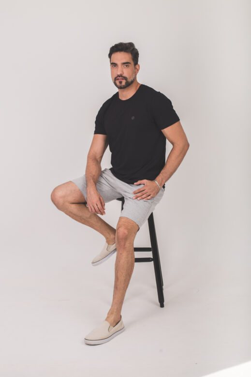 Camiseta Selo - Preta - Image 2